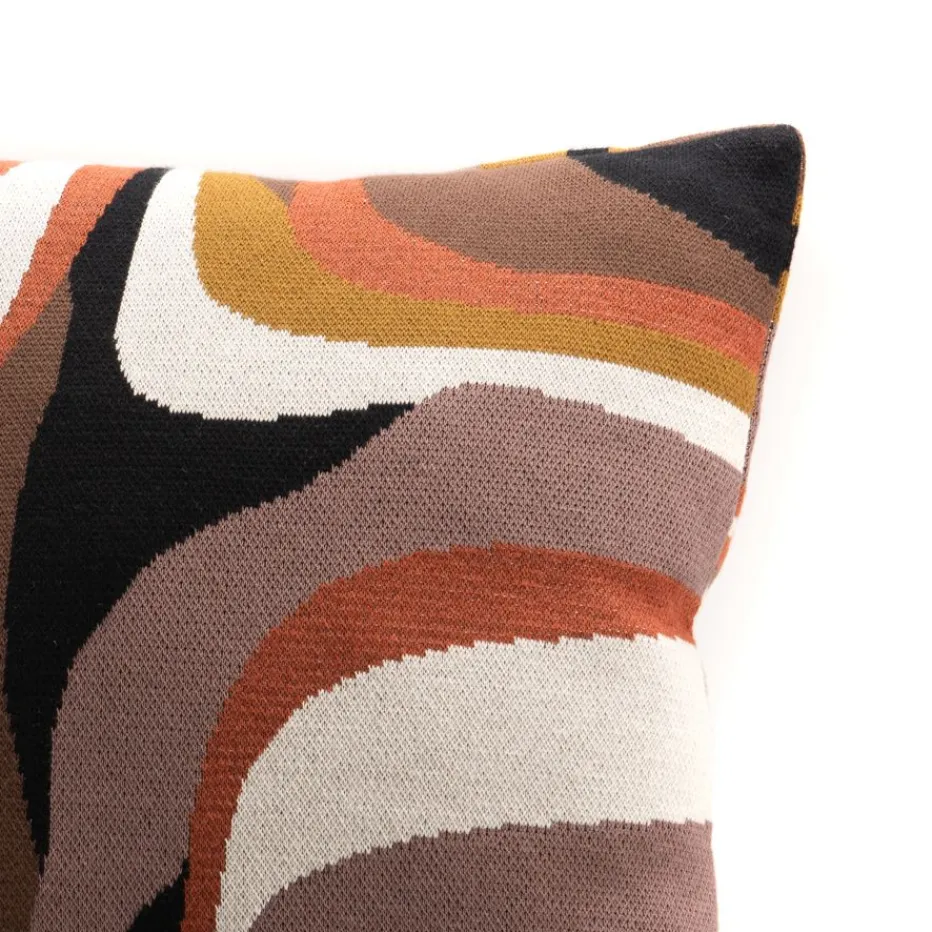 Deram Coussin^Banak
