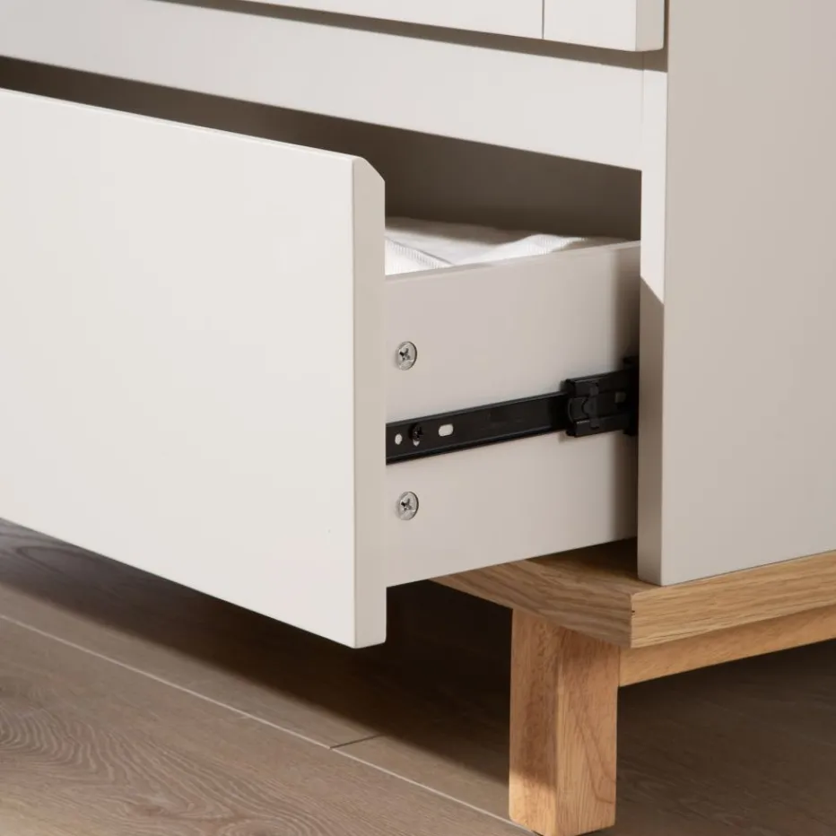 Ellinor Vitrine^Banak Online