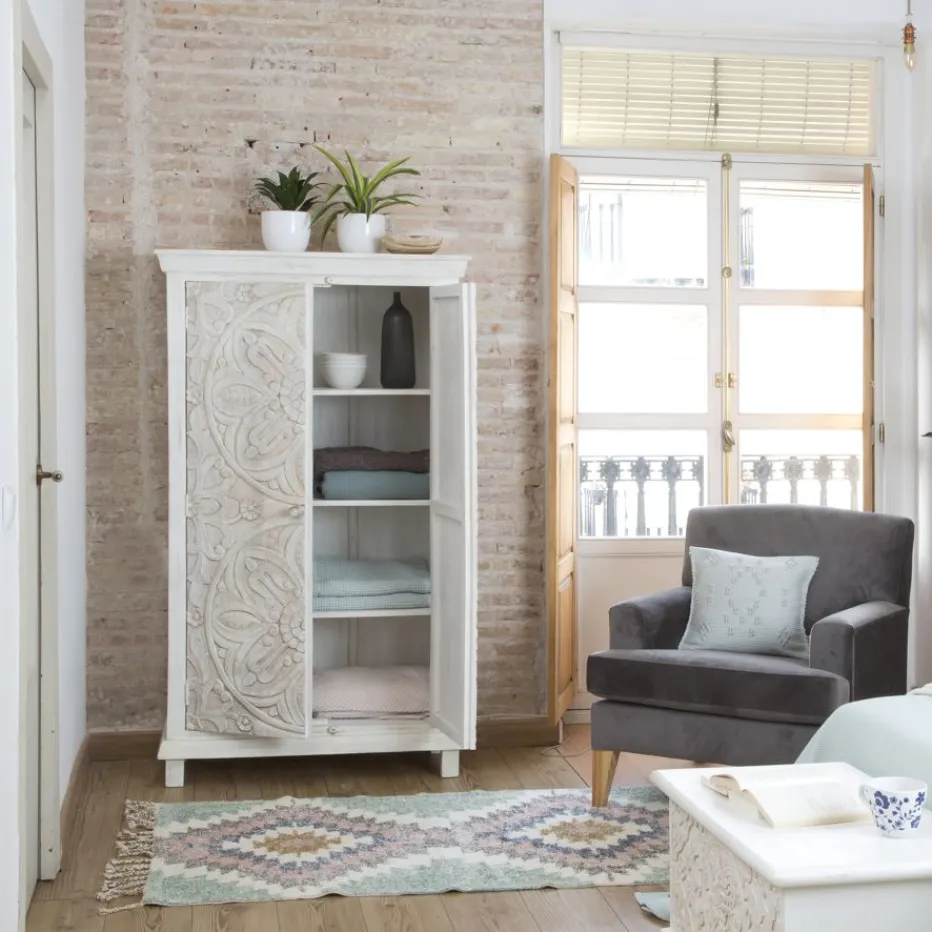 Indira Armoire en bois massif sculpté de manguier^Banak Hot