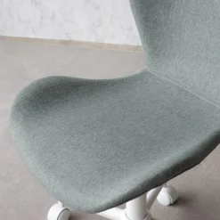 Nori Chaise de bureau rembourrée vert aigue-marine avec roulettes^Banak Clearance