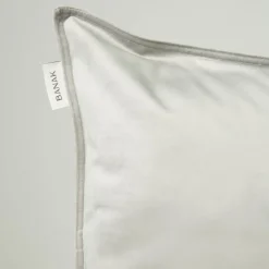 Vela Coussin décoratif en velours pour canapé de couleur perle^Banak Sale